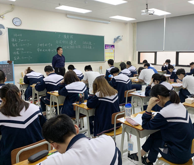 帮扶的同形式让优质AI教育资源跨越地域界限惠及每一名学生